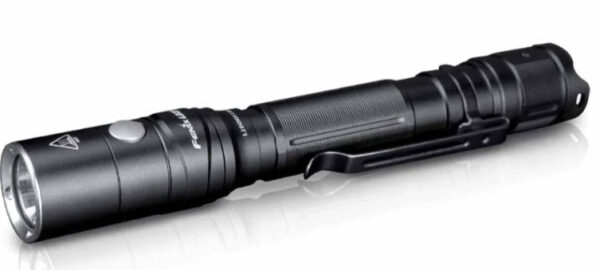 FENIX Vasaljós LD22 V2.0 með rafhlöðu 800 Lumens