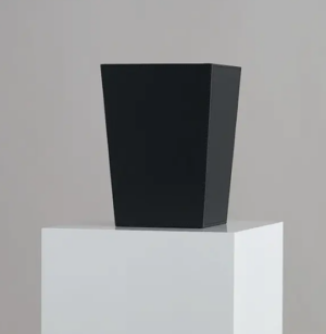 HOTEK Ruslafata köntuð svört Leatherette F-794-07