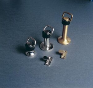 NORDEN Hurðarstoppari/haldari messing 250-45-1